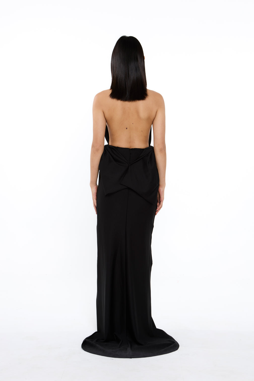 VESTIDO DE NEOPRENO NEGRO CON LAZOS EN CADERA